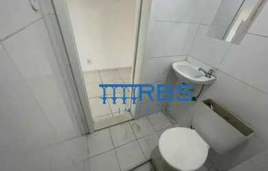 Imagem 10: Kitnet/Conjugado / Residencial / Centro