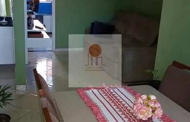 Imagem: O apartamento possui 2 Dormitórios, 1 Banheiro, 1 Vaga na garagem