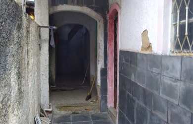 Imagem: A casa possui 2 Dormitórios, 2 Banheiros, 80m² de Área e