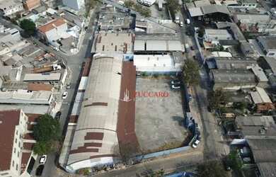 Imagem: O depósito possui 2200m² de Área e Imóvel novo e está localizado