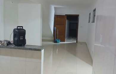 Imagem: A casa possui 2 Dormitórios, 1 Banheiro, 1 Vaga na garagem