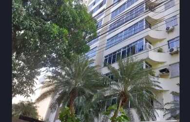 Imagem: O apartamento possui 3 Dormitórios, 3 Banheiros, 2 Vagas na