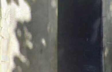 Imagem: A casa possui 1 Dormitório, 1 Banheiro e está localizado