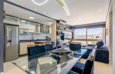 Imagem: O apartamento possui 2 Dormitórios, 2 Banheiros, 2 Vagas na