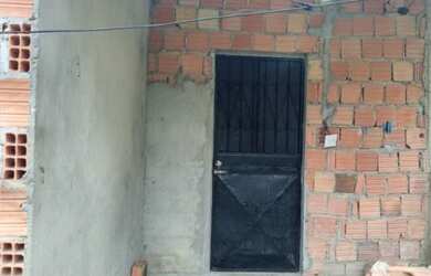 Imagem: A casa possui 2 Dormitórios, 1 Banheiro, 40m² de Área e