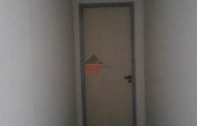 Imagem: O depósito possui 1 Vaga na garagem e 48m² de Área e está