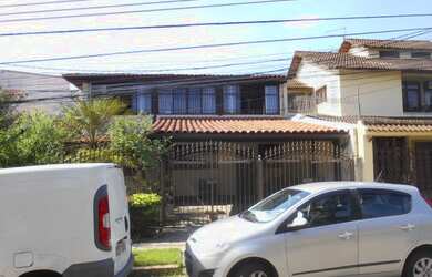 Imagem: A casa em condomínio possui 4 Dormitórios, 5 Banheiros, 3