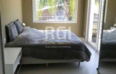 Imagem 5: Casa em Guarujá. Piscina, Churrasqueira, Imóvel mobiliadoeVaranda