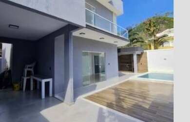 Imagem 4: Casa para venda tem 260 metros quadrados em Vargem Pequena com 4 suítes