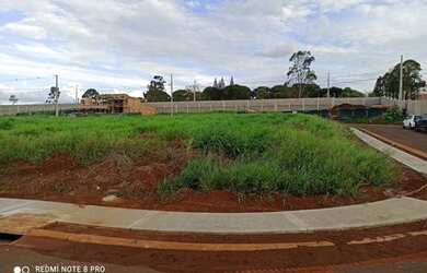 Imagem: O terreno possui 376m² de Área e está localizado em Marumbi