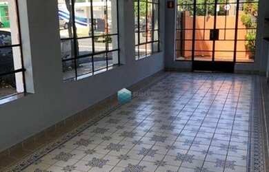 Imagem: O depósito à venda possui e está localizado em Vila Santa