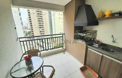 Imagem: O apartamento possui 3 Dormitórios, 2 Banheiros, 76m² de Área