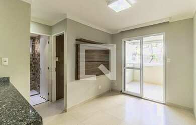 Imagem: O apartamento possui 1 Dormitório, 1 Banheiro, 1 Vaga na garagem