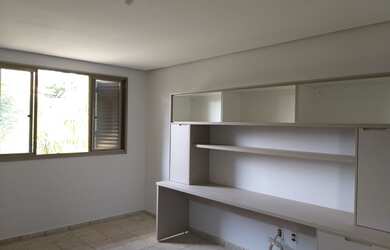 Imagem: A casa em condomínio possui 3 Dormitórios, 5 Banheiros, 4