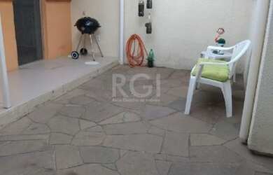 Imagem 3: Casa em JARDIM LINDOIA. 185m² de Área, 4 Vagas na garageme3 Dormitórios