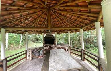 Imagem 6: Completa lago piscina casarão 577 mil reais 11 9 3329-5660