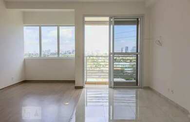 Imagem: O studio possui 1 Dormitório, 1 Banheiro, 1 Vaga na garagem