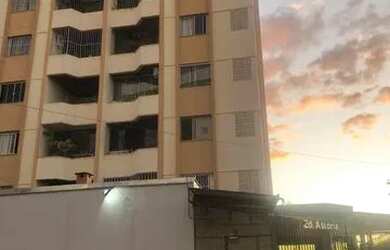 Imagem: O apartamento possui 3 Dormitórios, 2 Banheiros, 1 Vaga na