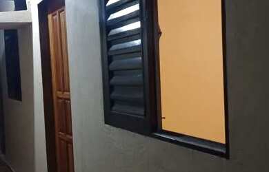 Imagem 4: Aluga-se Quitenete. Área de serviço, 1 Vaga na garageme1 Dormitório