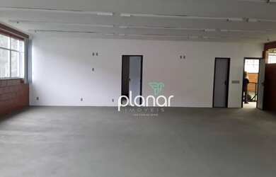 Imagem 7: Galpão, 2000 m² - venda por R$ 3.700.000,00 ou aluguel por R$ 20.000,00/mês - Itaipava - P