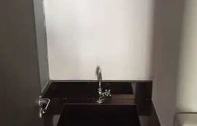 Imagem 7: Lindo apto todo no porcelanato, box nos banheiros e alguns moveis caso queira alugar