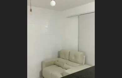 Imagem: A casa possui 1 Dormitório e está localizado em Cabula Vi