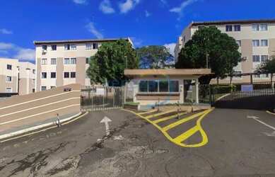 Imagem: O apartamento possui 2 Dormitórios, 1 Banheiro, 1 Vaga na garagem