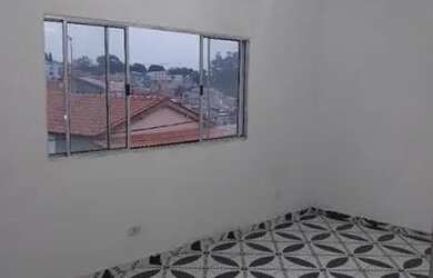 Imagem: A casa possui 2 Dormitórios, 1 Banheiro e está localizado