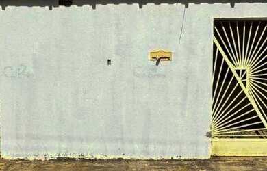 Imagem: A casa possui 3 Dormitórios, 3 Banheiros, 3 Vagas na garagem