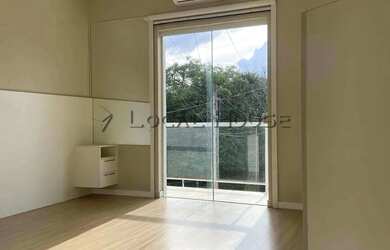 Imagem 11: Triplex de Alto Padrão com 4 Quartos à Venda no Vista Alegre Curitiba