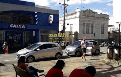 Imagem 5: Casa Comercial Centro. 481m² de Áreae5 Vagas na garagem