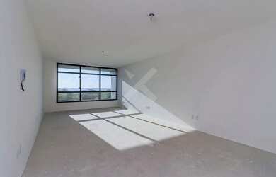 Imagem: O depósito possui 1 Vaga na garagem, 44m² de Área e está