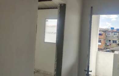 Imagem 10: Apartamento de dois quartos, sala e cozinha americana, banheiro, varanda,...