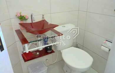 Imagem 12: Sobrado De Esquina - Nova Rússia