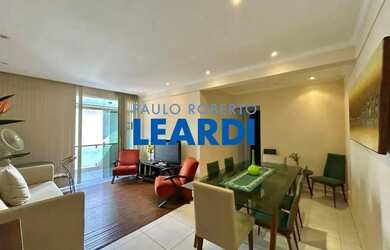 Imagem: O apartamento possui 3 Dormitórios, 2 Banheiros, 1 Vaga na