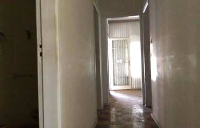 Imagem 2: Casa em Americana. 194m² de Área, 3 Vagas na garageme3 Dormitórios