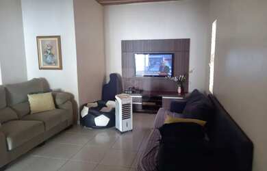 Imagem 3: Casa à venda no bairro Tubalina