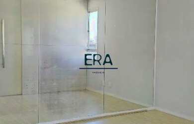 Imagem: O depósito possui 1 Vaga na garagem e 34m² de Área e está