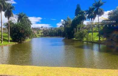 Imagem: O terreno possui 452m² de Área e está localizado em Bragança