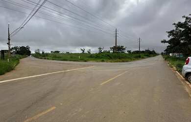 Imagem: O terreno possui 1800m² de Área e está localizado em Ponte