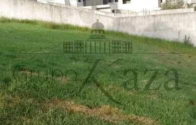 Imagem: O terreno possui 715m² de Área e está localizado em São