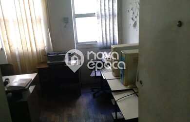 Imagem: O depósito possui 140m² de Área e está localizado em Praça