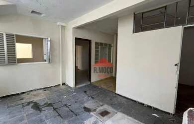 Imagem: A casa possui 2 Dormitórios, 1 Banheiro, 50m² de Área e Imóvel