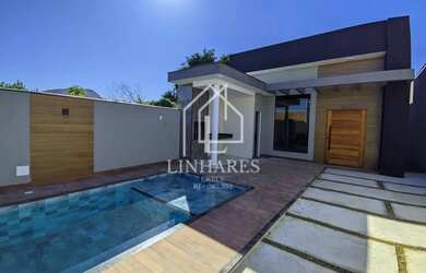 Imagem: A casa à venda possui 3 Dormitórios, 2 Banheiros, 2 Vagas