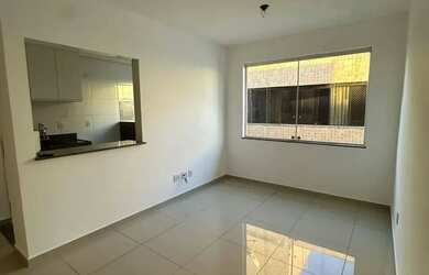 Imagem: O apartamento possui 2 Dormitórios, 1 Banheiro, 2 Vagas na