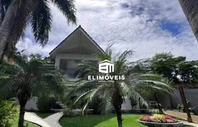 Imagem: A casa em condomínio possui 4 Dormitórios, 4 Banheiros, 5