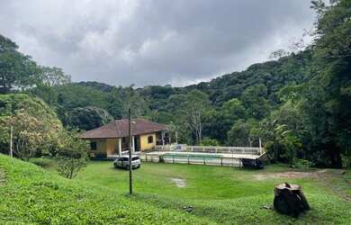 Imagem 5: Completa lago piscina casarão 577 mil reais 11 9 3329-5660