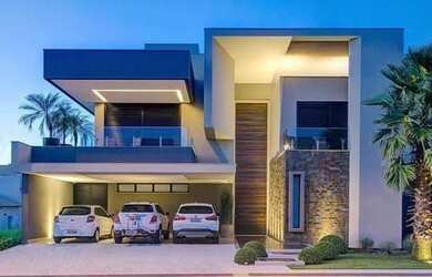 Imagem: A casa possui 3 Dormitórios e está localizado em Centro