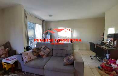 Imagem: O apartamento possui 3 Dormitórios, 1 Banheiro, 1 Vaga na garagem