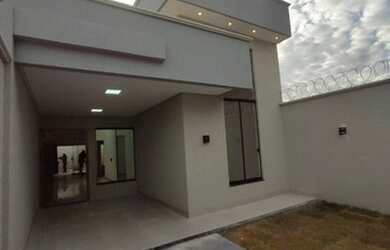 Imagem 3: Oportunidade Linda Casa 03Q com Ótima Localização de R$430.000 por...